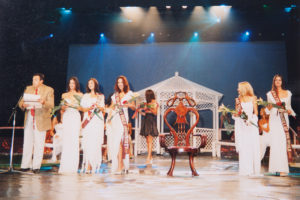 Selection for Miss Yu - The Throne of Beauty - 2001