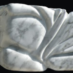 Morska deklica v laguni 1 - Cararski marmor - 86x26x22cm - 2017